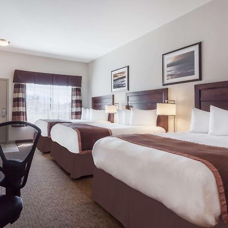 Hotel Ramada By Wyndham Creston Zewnętrze zdjęcie
